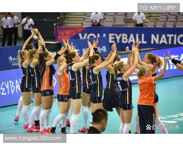 女排澳门站精彩对决中国女排迎战巴西队全力争胜展现实力